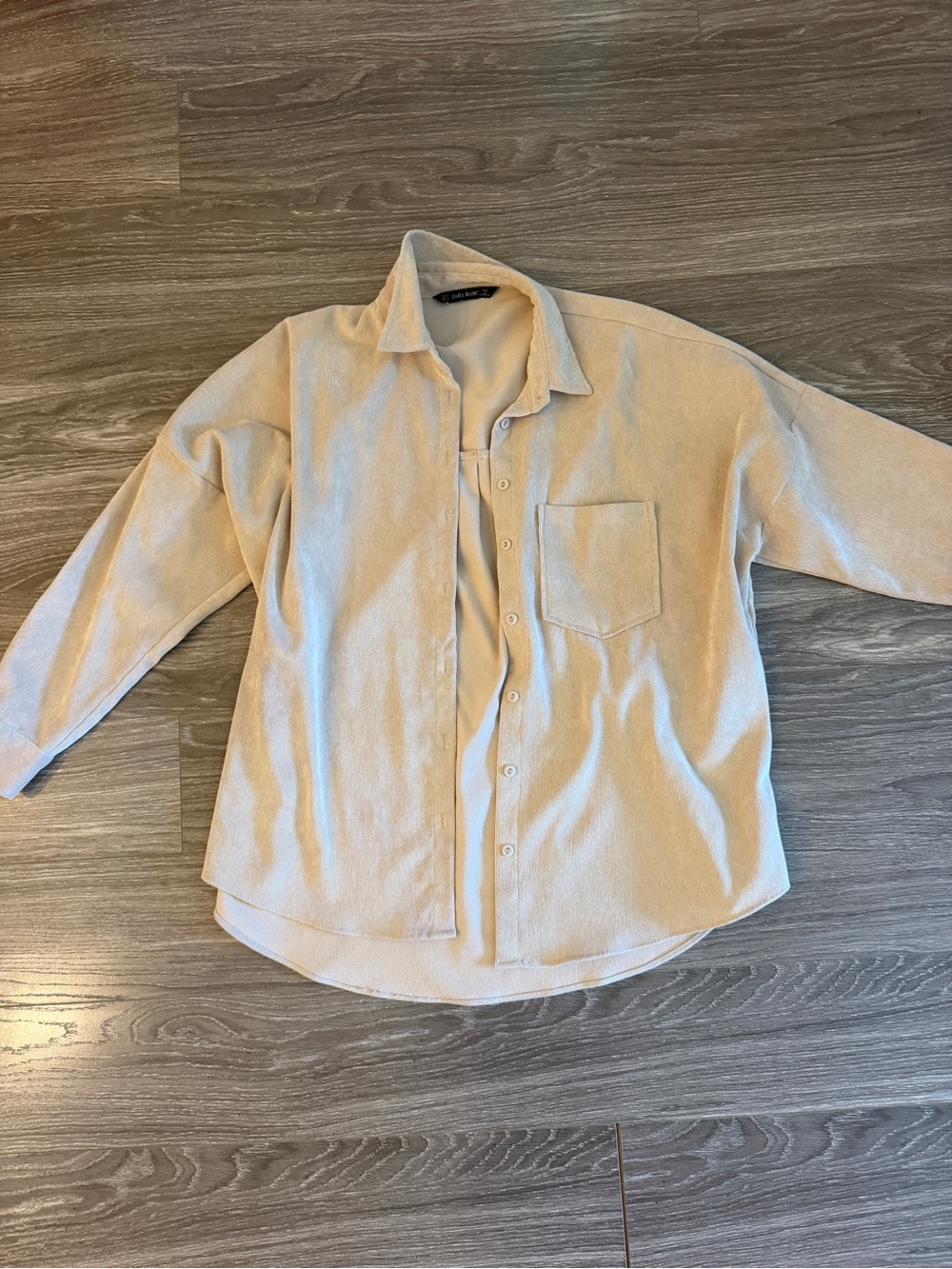 Zara Cream Casual Button-Down Shirt